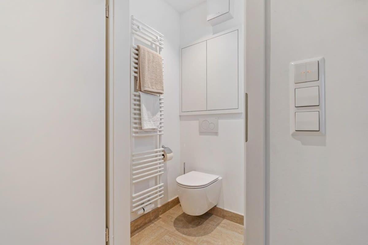 Modern Studio With King Bed, Walk To Attractions ルクセンブルク エクステリア 写真